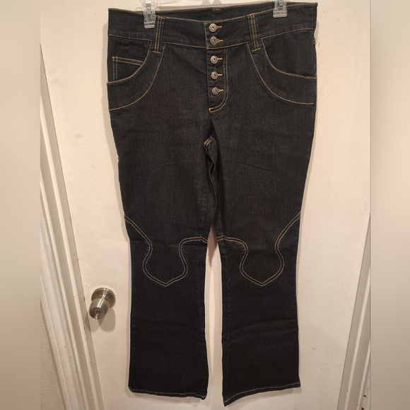 Suzanne Somers NWT Dark Wash Decorative Stich Flare Stretch Jeans Sz 12 Western - Picture 1 of 7